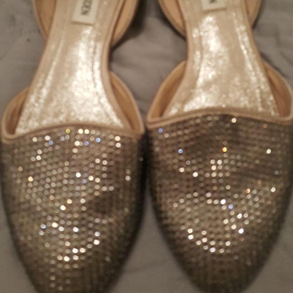 Steve Madden rhinestones/crystals embellished flat